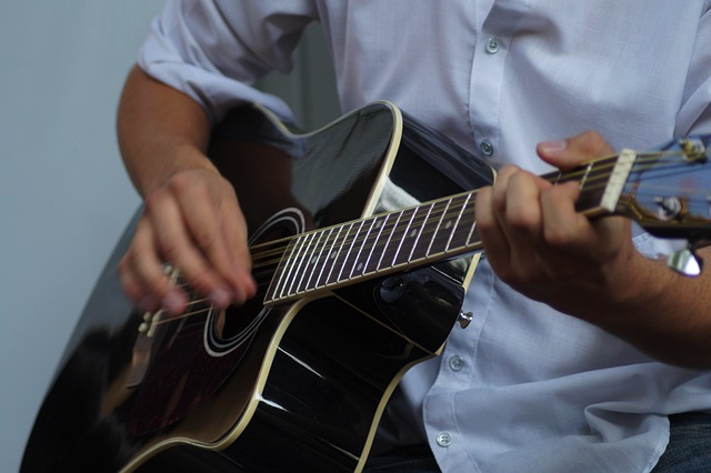 acoustic guitars are more difficult to learn on